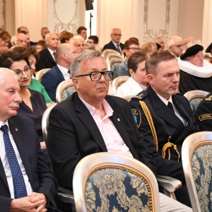 honorowy-obyw-legnicy-fot-ewajak163.jpg