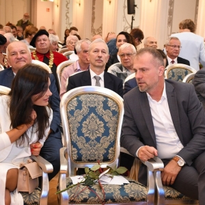 honorowy-obyw-legnicy-fot-ewajak293.jpg