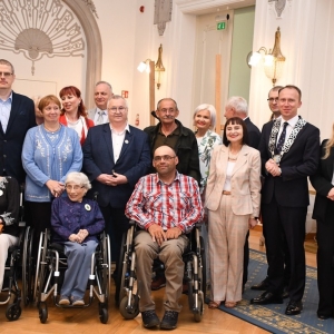 honorowy-obyw-legnicy-fot-ewajak330.jpg