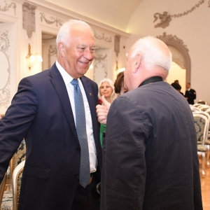 honorowy-obyw-legnicy-fot-ewajak335.jpg