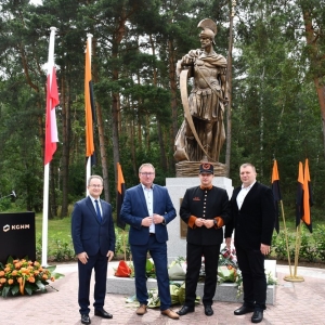 pomnik=florian-orsk-fot-zjak133.JPG