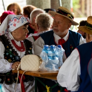 Festiwal-Muzyki-Biesiadnej-w-Niedzwiedzicach-fot-jakub-wieczorek010.jpg