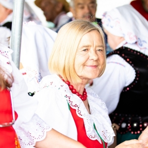 Festiwal-Muzyki-Biesiadnej-w-Niedzwiedzicach-fot-jakub-wieczorek043.jpg