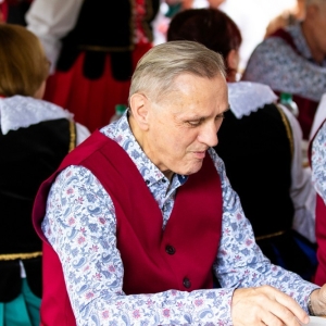 Festiwal-Muzyki-Biesiadnej-w-Niedzwiedzicach-fot-jakub-wieczorek060.jpg