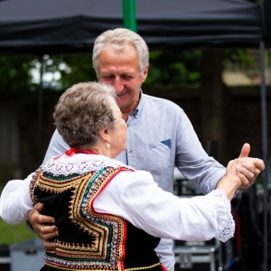 Festiwal-Muzyki-Biesiadnej-w-Niedzwiedzicach-fot-jakub-wieczorek131.jpg