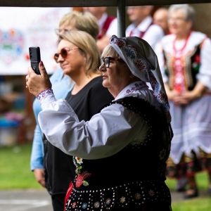Festiwal-Muzyki-Biesiadnej-w-Niedzwiedzicach-fot-jakub-wieczorek180.jpg