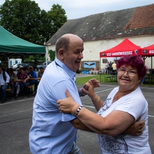 Festiwal-Muzyki-Biesiadnej-w-Niedzwiedzicach-fot-jakub-wieczorek216.jpg