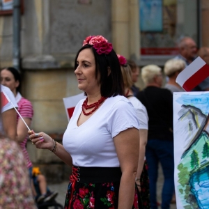 dni-chojnowa-korowod-fot-jakub-wieczorek071.jpg