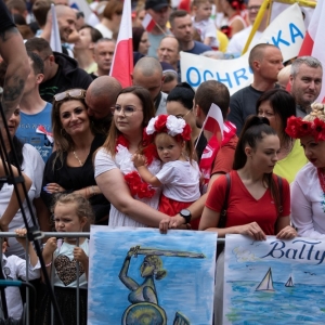 dni-chojnowa-korowod-fot-jakub-wieczorek332.jpg