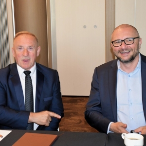 zit-fot-zjak27.JPG