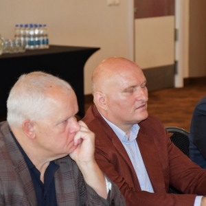 zit-fot-zjak42.JPG