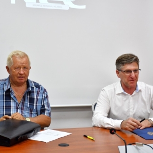umowy-starostwo-leg-fot-zjak46.JPG