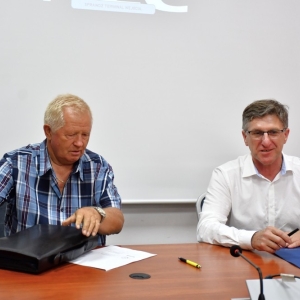 umowy-starostwo-leg-fot-zjak47.JPG