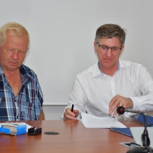 umowy-starostwo-leg-fot-zjak59.JPG