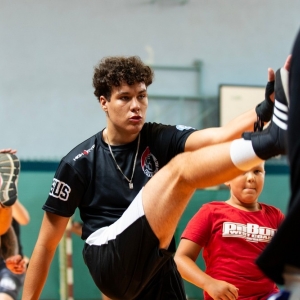 boks-trening-z-mistrzem-fot-jakub-wieczorek028.JPG