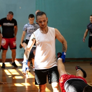 boks-trening-z-mistrzem-fot-jakub-wieczorek085.JPG