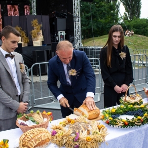 dozynki-rudna-fot-jakub-wieczorek300.jpg