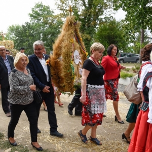 31.008.24-Dozynki-Pielgrzymka_73.jpg