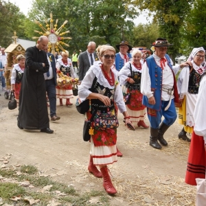 31.008.24-Dozynki-Pielgrzymka_80.jpg