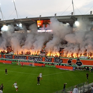 kibice-zl-gks-fot-jakub-wieczorek281 (2).JPG