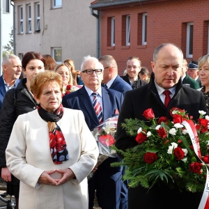tablica-bieniowice-fot-zjak097.JPG
