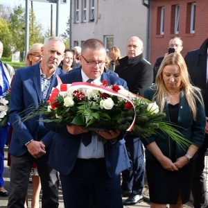 tablica-bieniowice-fot-zjak102.JPG