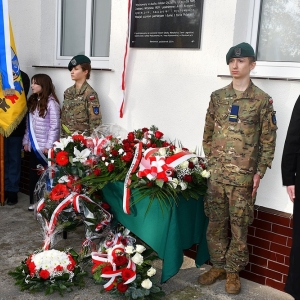 tablica-bieniowice-fot-zjak131.JPG