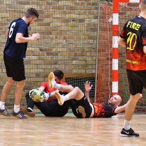 legnicka-halowka-fot-ewajak153.JPG