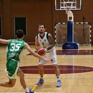 basket_legniac-q8ils_zg-fot-dawid-soltys68.JPG