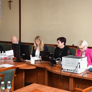 sesja-cmentarz-teren-fot-ewajak001.JPG