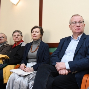 sesja-cmentarz-teren-fot-ewajak022.JPG