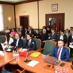 sesja-cmentarz-teren-fot-ewajak024.JPG