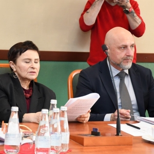 sesja-cmentarz-teren-fot-ewajak032.JPG
