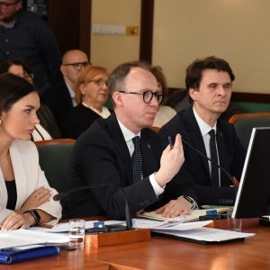 sesja-cmentarz-teren-fot-ewajak127.JPG