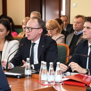 sesja-cmentarz-teren-fot-ewajak141.JPG