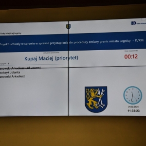 sesja-cmentarz-teren-fot-ewajak143.JPG