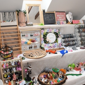 kobieta-w-centrum-fot-ewajak128.JPG