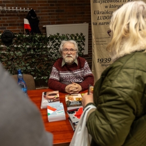targi-ksiazki-patriotycznej-fot-jakub-wieczorek18.jpg