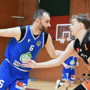 basket-gniezno-fot-ewajak120.JPG