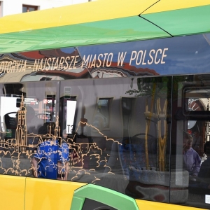 autobusy-zlotoryja-fot-zjak03.JPG