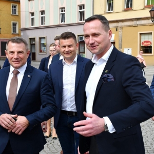 autobusy-zlotoryja-fot-zjak19.JPG
