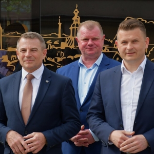 autobusy-zlotoryja-fot-zjak25.JPG