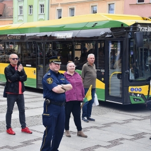 autobusy-zlotoryja-fot-zjak76.JPG