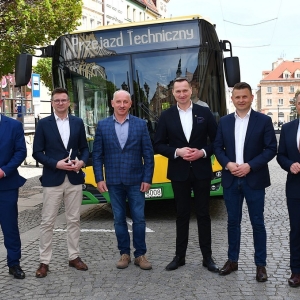 autobusy-zlotoryja-fot-zjak86.JPG