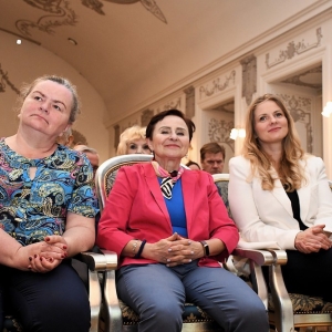 legnicka-ksiazka-roku-fot-ewajak150.JPG
