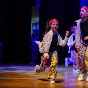 dance-art-zlotoryja-BS_90.jpg