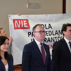 protest-nie imigrantom-fot-zjak25.JPG