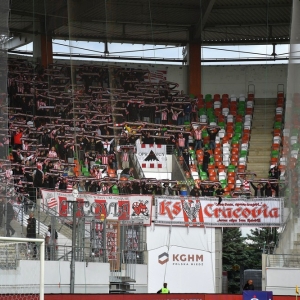 kibice-zl-cracovia-fot-ewajak054.JPG