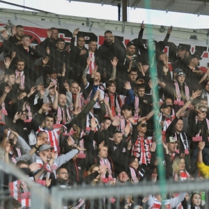 kibice-zl-cracovia-fot-ewajak097.JPG