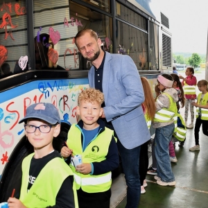 malowanie-autobusu-fot-zjak37.JPG